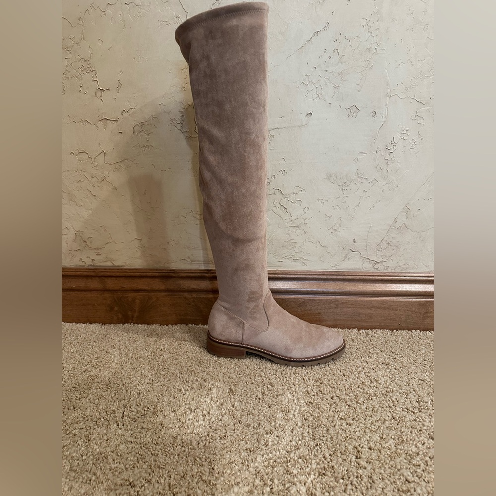 NWOB Steve Madden Beige Suede Stretch Pull On Over the Knee Boots